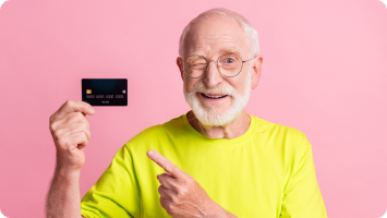 Стоит ли переводить пенсию на карту: плюсы и минусы различных схем